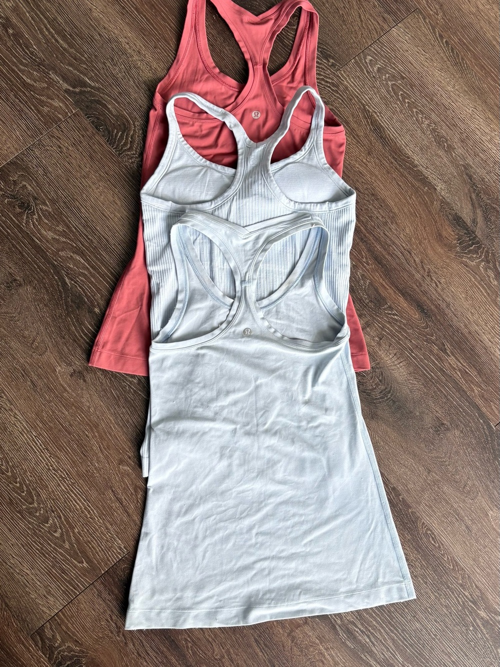 lululemon bundle of three tanks